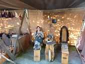 Hj�rdis beim Arbeiten