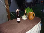 Stillleben - mein Rosenlik�r als Hochzeitsgeschenk