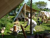 Der Macker macht uns Holz klein