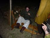 Das ist das Ende des Videos - die Bank mit Paul und Kevin fiel um.