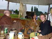 Wir saufen uns das Wetter sch�n... 